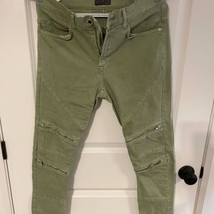 Green slim fit pants